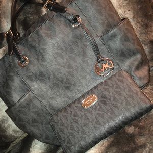 Micheal kors wallet & handbag!